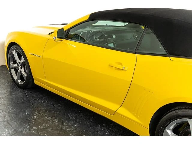 Chevrolet CAMARO 29