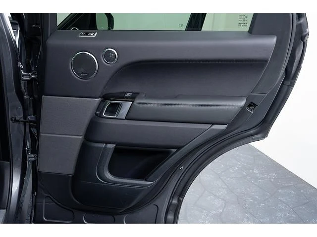 Land Rover RANGE ROVER 43