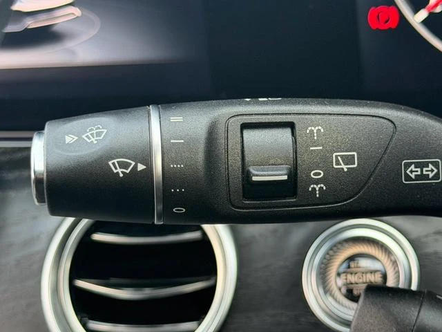 MERCEDES BENZ E-CLASS 52