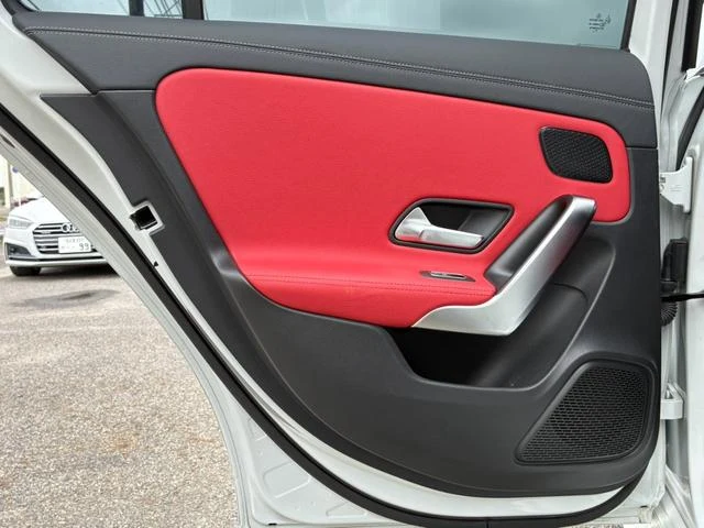 MERCEDES AMG A-CLASS 35