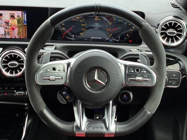 MERCEDES AMG A-CLASS 32