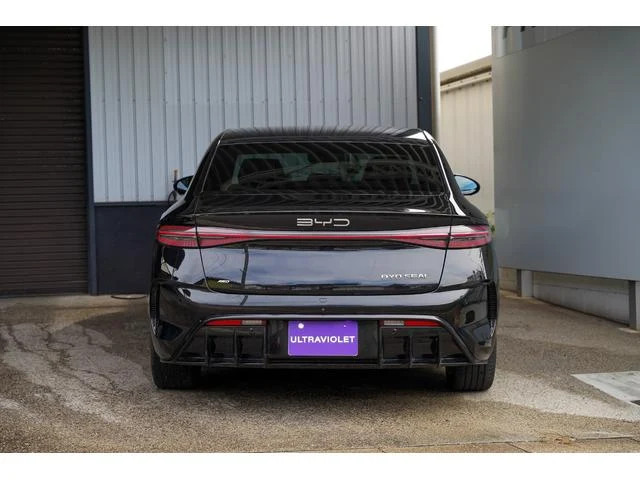BYD SEAL 19