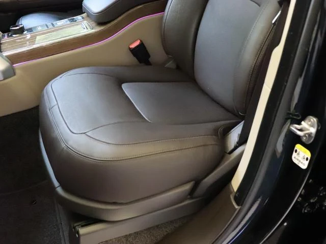 Land Rover RANGE ROVER 37