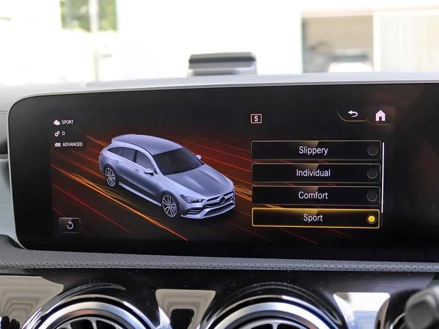 MERCEDES AMG CLA-CLASS 7