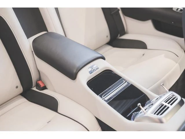Rolls-Royce DAWN 52