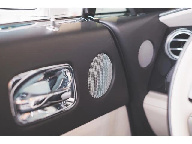 Rolls-Royce DAWN 74