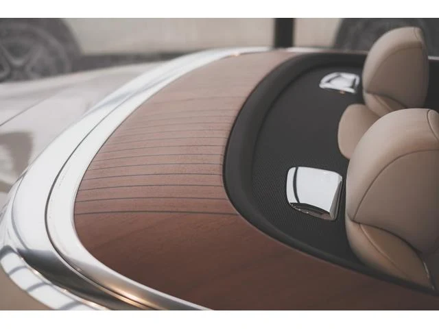 Rolls-Royce DAWN 55