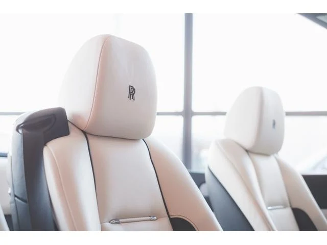 Rolls-Royce DAWN 7