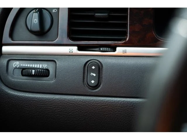Lincoln LIMOUSINE 19