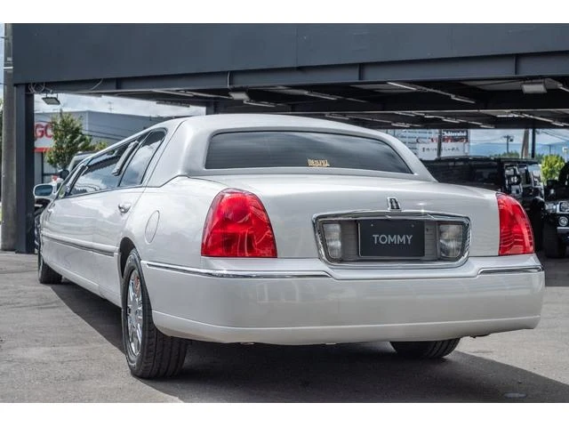 Lincoln LIMOUSINE