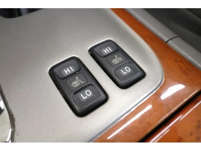 AMERICA LEXUS LX470 25