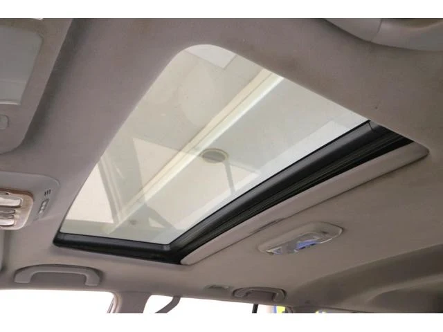 AMERICA LEXUS LX470 23