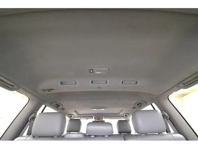 AMERICA LEXUS LX470 16