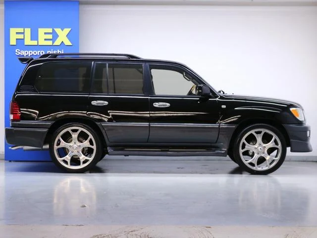 AMERICA LEXUS LX470 12
