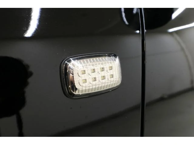 AMERICA LEXUS LX470 48