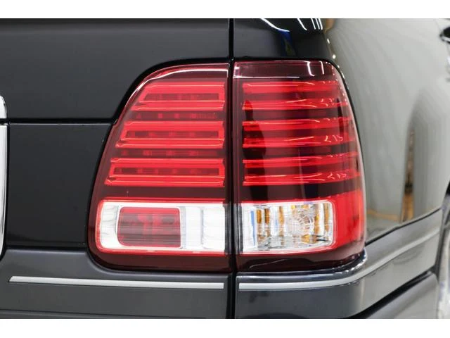 AMERICA LEXUS LX470 51