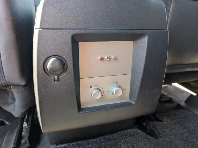 Lincoln NAVIGATOR 26