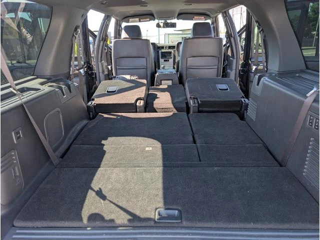 Lincoln NAVIGATOR 33