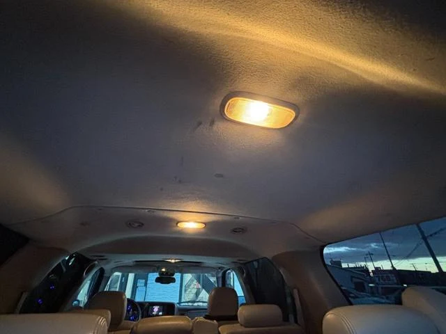 Chevrolet SUBURBAN 49