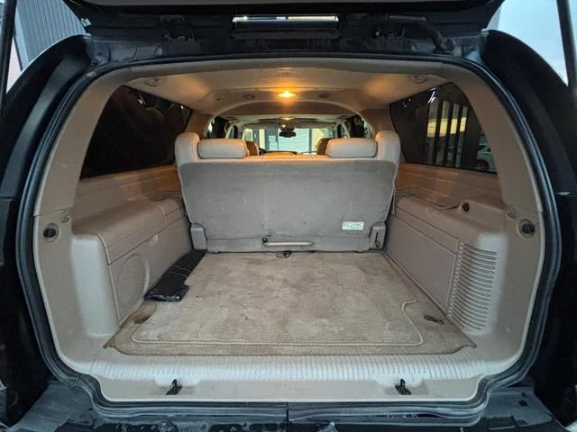 Chevrolet SUBURBAN 51