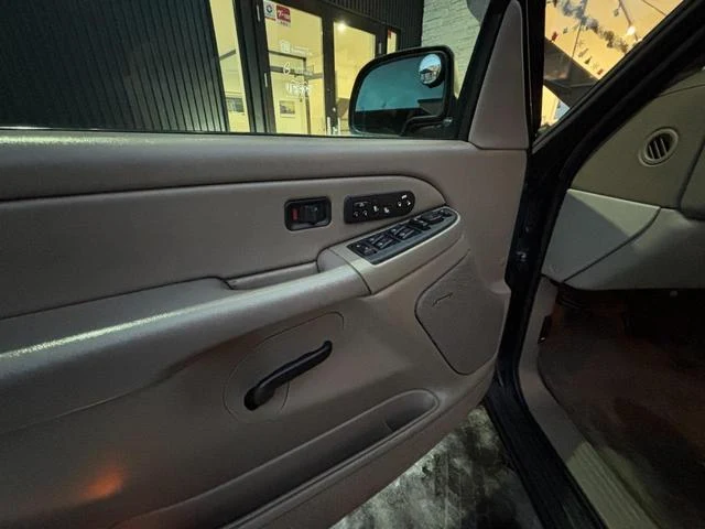 Chevrolet SUBURBAN 15
