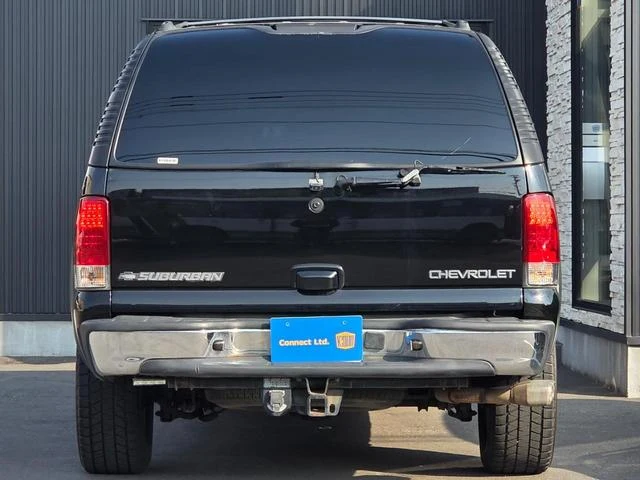 Chevrolet SUBURBAN 6