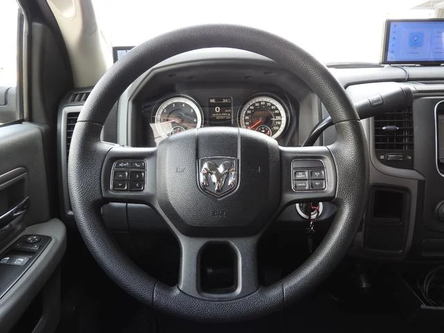 Dodge RAM 6