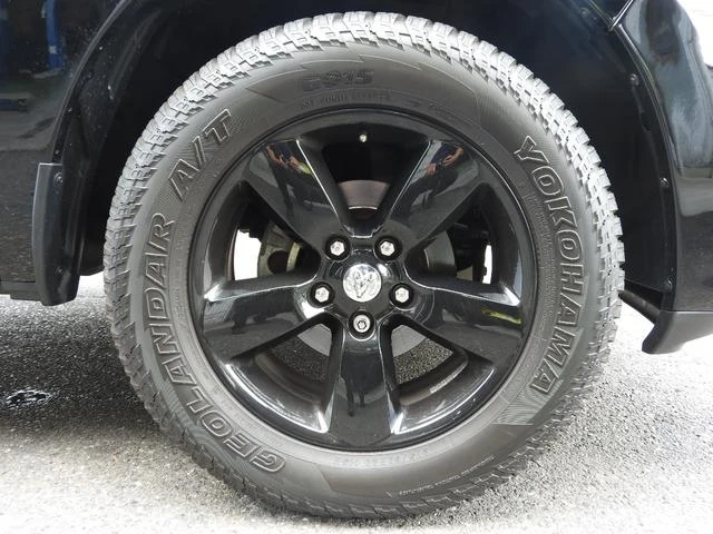 Dodge RAM 35