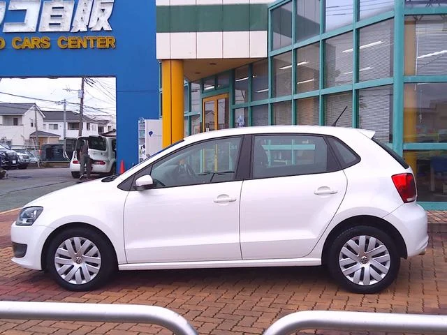 Volkswagen POLO 43