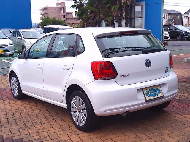Volkswagen POLO 16