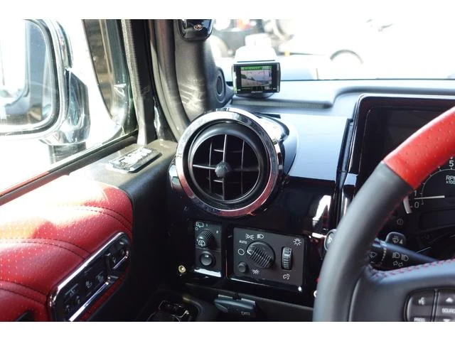 Hummer H2 44