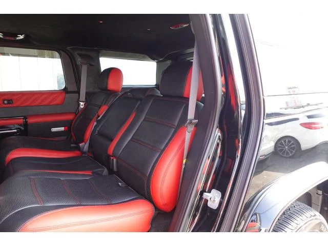 Hummer H2 53
