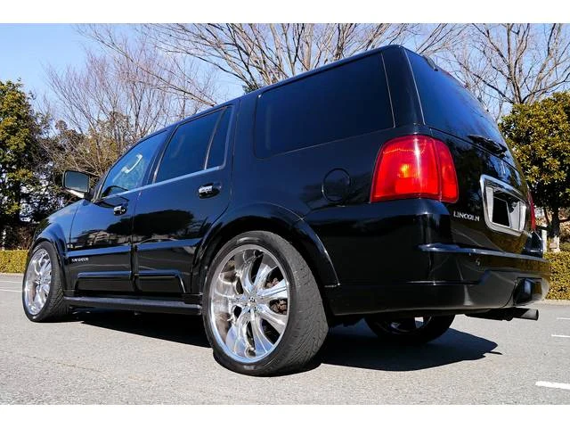 Lincoln NAVIGATOR 8