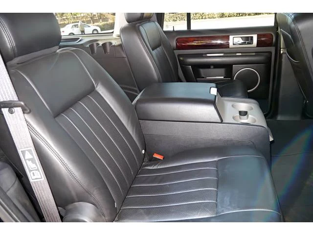 Lincoln NAVIGATOR 25