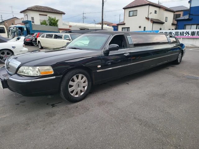 Lincoln LIMOUSINE 9