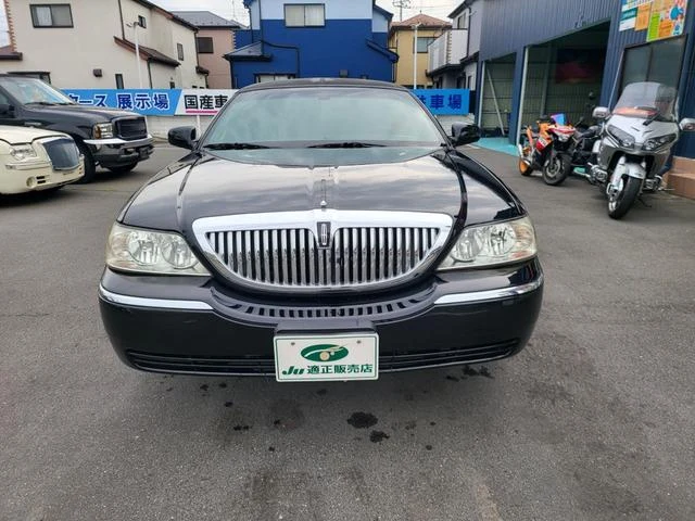 Lincoln LIMOUSINE 8