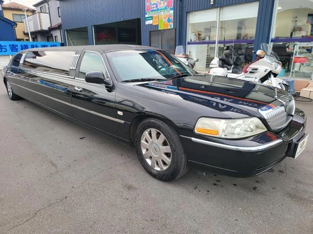 Lincoln LIMOUSINE 7