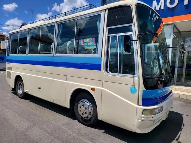 Mitsubishi Fuso AERO