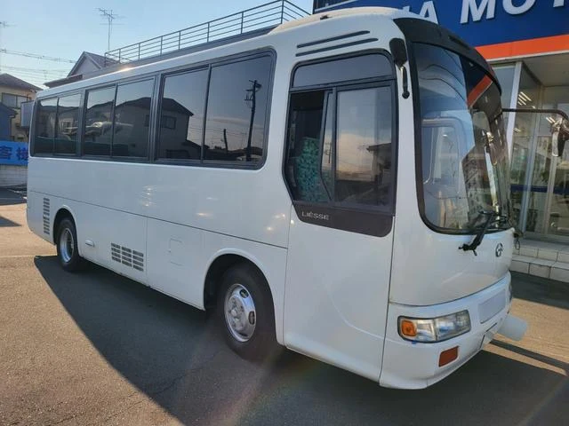Hino RIESSE