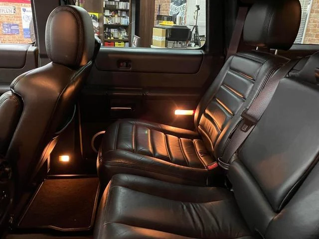 Hummer H2 33