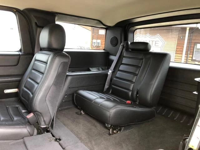 Hummer H2 38