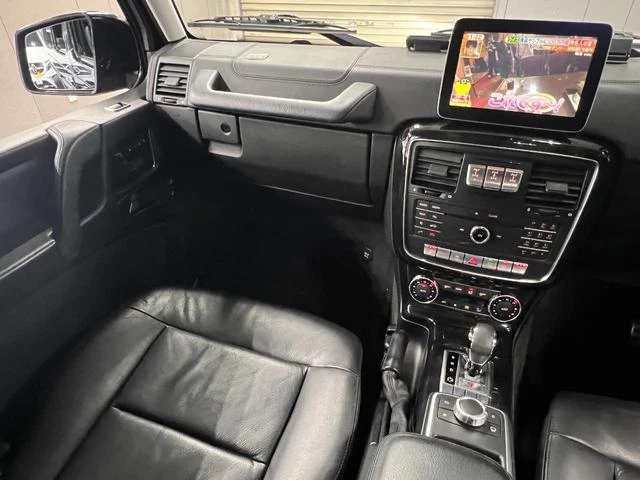MERCEDES BENZ G-CLASS 25