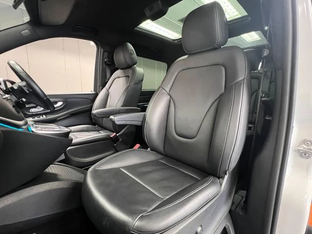 MERCEDES BENZ V-CLASS 21