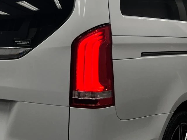 MERCEDES BENZ V-CLASS 12