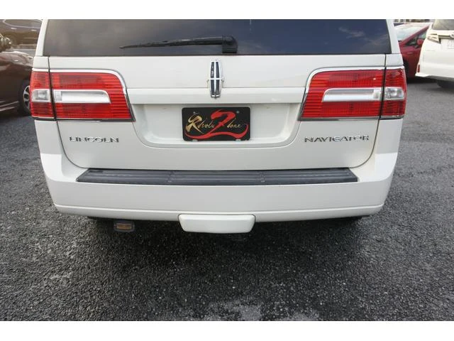 Lincoln NAVIGATOR 11