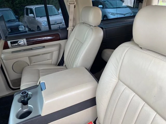 Lincoln NAVIGATOR 36