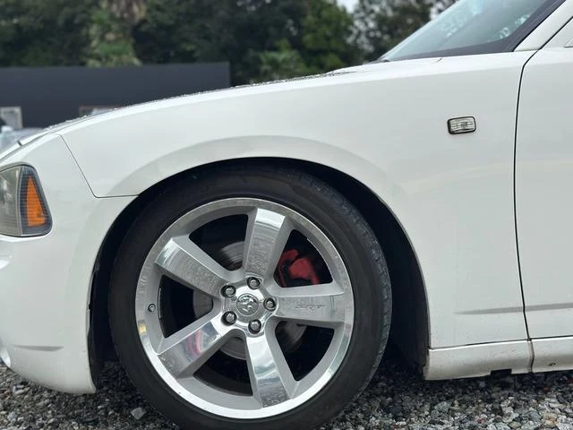 Dodge CHARGER 41