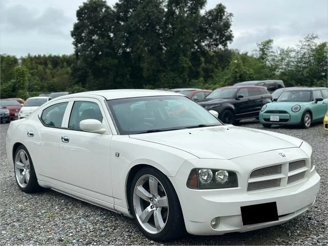 Dodge CHARGER