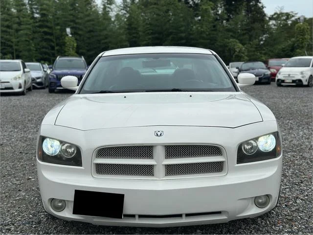 Dodge CHARGER 2