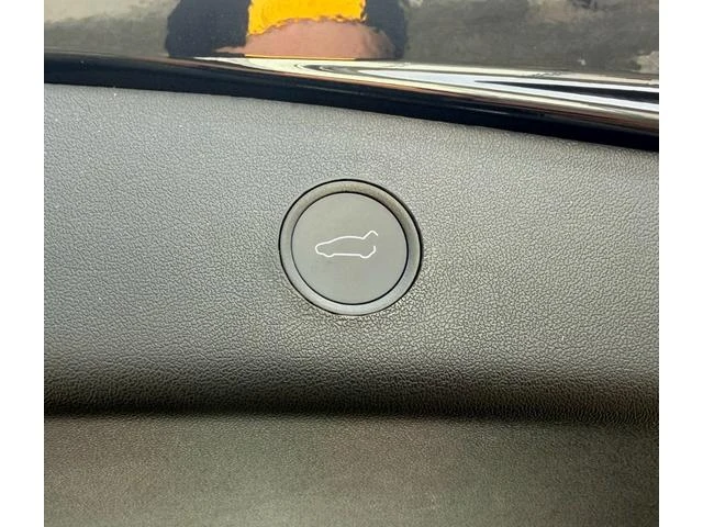 Tesla MODEL 3 25
